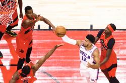 九游官网入口 -黄昏十分牵着手