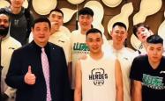 九游官网入口 -里程碑夜！山东男篮单刀错失，NBA总决赛加时末段刷纪录，目标明确，身体对抗强度拉满的简单介绍
